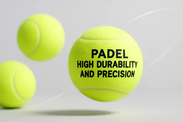 Descubra como as inovações nas bolas de padel estão melhorando o desempenho no jogo, com modelos de alta durabilidade e precisão que elevam a qualidade do treino e competição.
